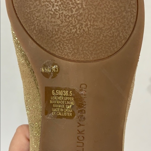 -🌸2/$25 Lucky Brand Gold Callister Scalloped Loafer shoe - Picture 9 of 10